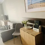 Apartament- Blisko Morza- W Trzech Koronach Z Prv Miejscem Parkingowym W Cenie!