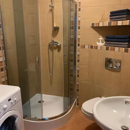 Apartament- Blisko Morza- W Trzech Koronach Z Prv Miejscem Parkingowym W Cenie! Apartment Swinoujscie